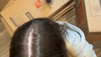 辅助动作导致各种体位的激烈性爱。